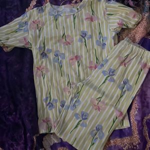 I am selling girls Pajamas size-10-12